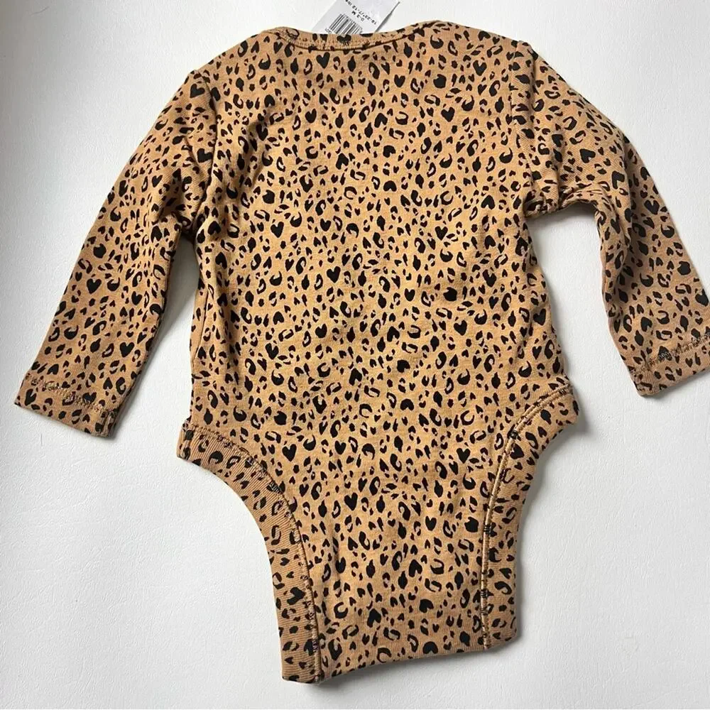 Old Navy Baby Long Sleeve Animal Print Bodysuit Sz0-3 M
